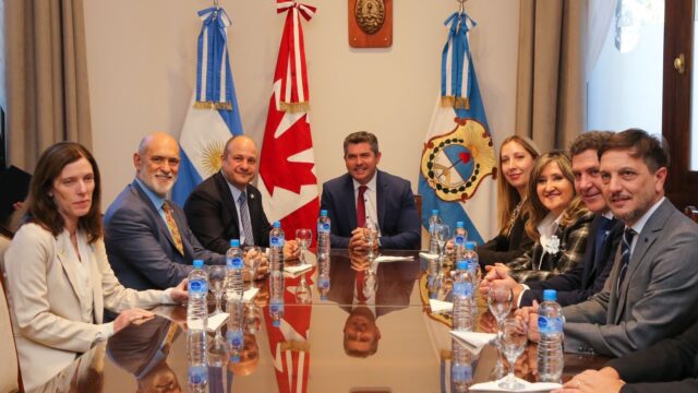 Orrego recibió al embajador de Canadá y empresarios para impulsar vínculos comerciales con San Juan