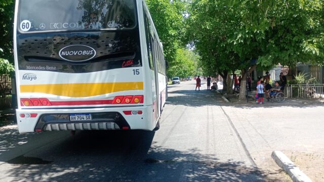 Un ciclista de 75 años murió tras ser embestido por un colectivo en Lemos y Margarita Oeste