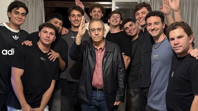🍷 Carlos Maslaton compartió una previa con un grupo de sanjuaninos en Buenos Aires
