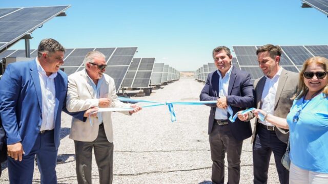 🧡Orrego participó de la inauguración del parque fotovoltaico en Caleras San Juan