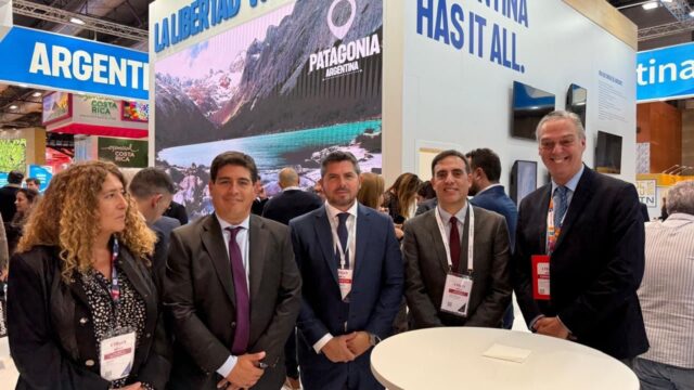 🌍✈️&nbsp;En España, Orrego se reunió con operadores turísticos del sector privado en FITUR