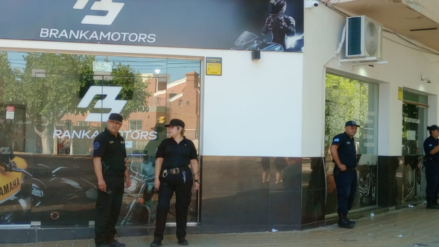 🛵 Allanaron Branka Motors y secuestraron documentación clave tras una ola de denuncias por presunta estafa