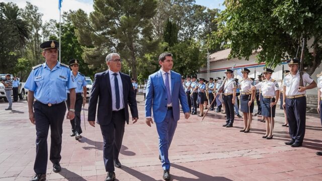 🚔 Orrego encabezó el relevo del subjefe policial, presentó la nueva plana mayor y entregó movilidades