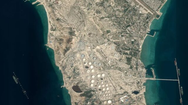 🚨Ataque en Irán: explosiones en la isla de Kharg tras una ofensiva de Estados Unidos