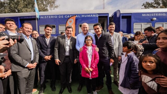 📰 🚍 Orrego recorrió el operativo San Juan Cerca en Cañada Honda y destacó la descentralización de servicios