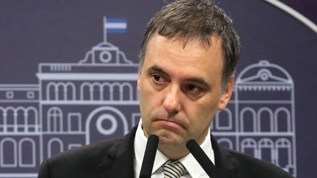 Incorporaron facturas y chats a la causa contra Manuel Adorni por presunto enriquecimiento ilícito