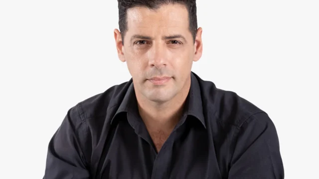 Denunciaron por violencia de género al excandidato a gobernador Sergio Vallejos