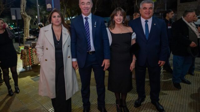 🎭 Una gala emocionante repasó la historia y el orgullo de ser sanjuaninos en la víspera de un nuevo aniversario de la Ciudad