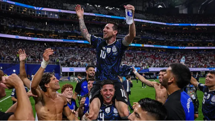 Argentina va por el bicampeonato mundial ante España