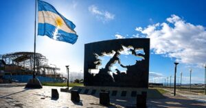 Argentinos inundaron Google Maps de Malvinas con reclamos y fotos de la Selección