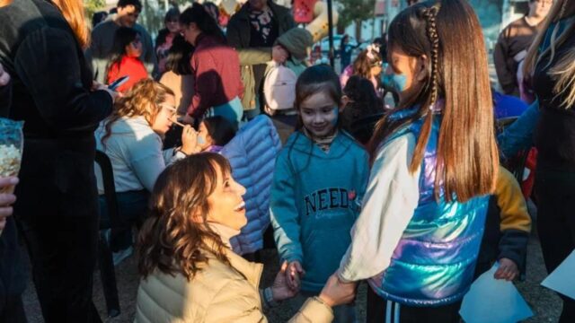 Capital ofrece talleres y canje de figuritas del Mundial en vacaciones de invierno