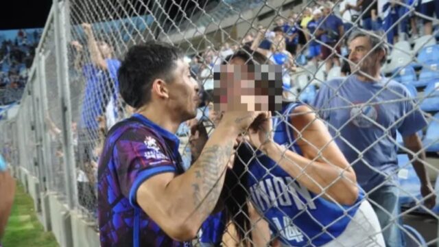 Denunciaron por violencia psicológica al futbolista que se comprometió en la cancha