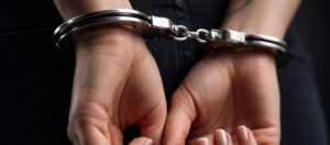 Detuvieron a la madre de una nena de dos años muerta en Villa Gesell