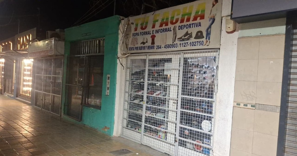Detuvieron a un hombre que intentó robar un local de ropa en Villa Krause