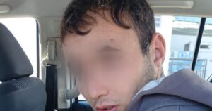 Detuvieron a un joven que intentó robar de nuevo en una fábrica de hielo