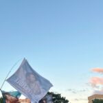 Hinchas argentinos armaron un banderazo en Kansas antes de enfrentar a Suiza