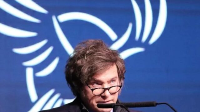 Karina Milei impulsa la reelección de su hermano para 2027