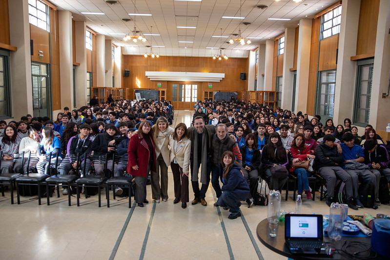 La Ciudad de San Juan llevó educación ambiental al Colegio Nacional