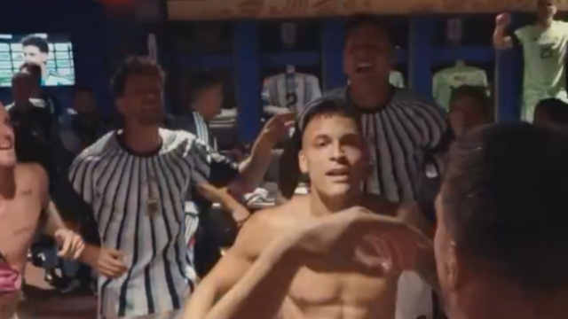 La Selección argentina festejó a pura música en el vestuario tras vencer a Suiza