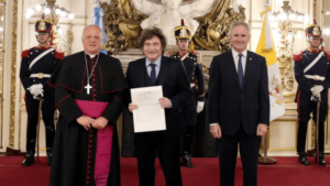 Milei recibió al nuevo nuncio y avanza la organización de la visita papal