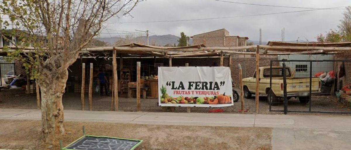 Robaron mercadería por un alto valor en una verdulería de Rivadavia