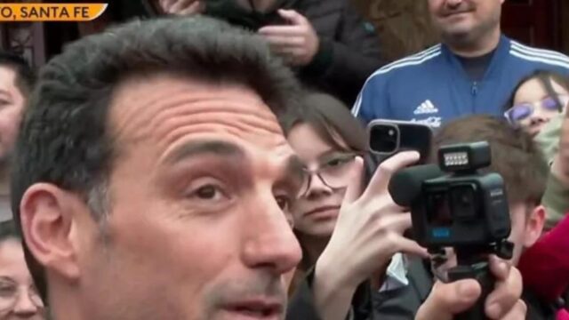 Scaloni confirmó que sigue al frente de la Selección hasta diciembre
