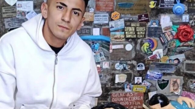 Thiago Almada visitó el santuario de la Difunta Correa tras el Mundial