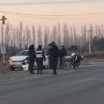 Un auto quedó destruido tras chocar en Ruta 40