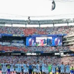 Un senador libertario viajó a EEUU para ver la final del Mundial