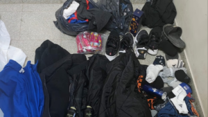 Fue detenido por una gresca barrial en Rawson y descubrieron que estaba investigado por abuso de un menor