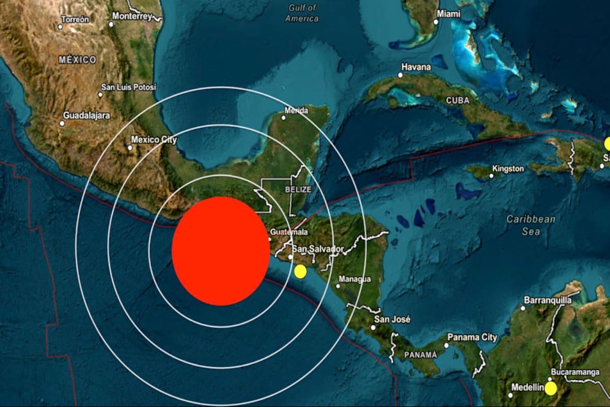 Fuerte terremoto de magnitud 7.4 sacudió México y se sintió en Guatemala