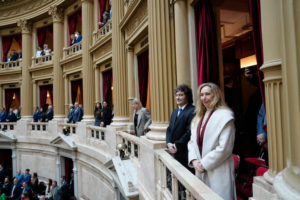 Reforma electoral: el Gobierno debate cómo negociar con los gobernadores antes de avanzar en el Congreso