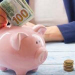 Argentinos compran récord de dólares en julio