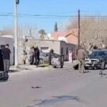 Choque entre dos autos terminó con un vehículo volcado en Capital