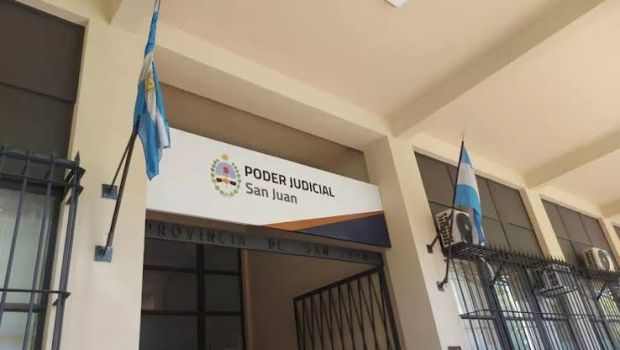 Cinco años de cárcel por asaltar a un adolescente en Rawson
