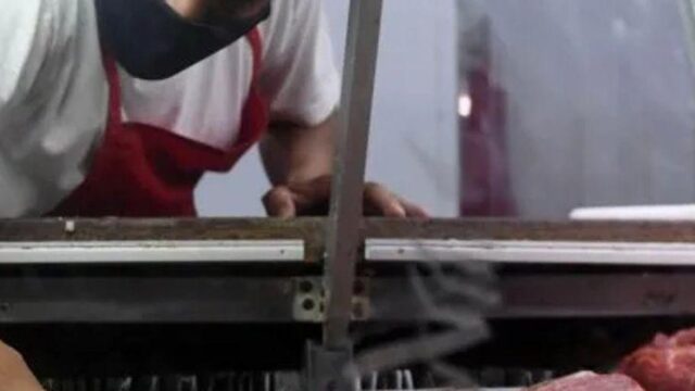 Consumo de carne vacuna alcanza su mínimo en más de 20 años