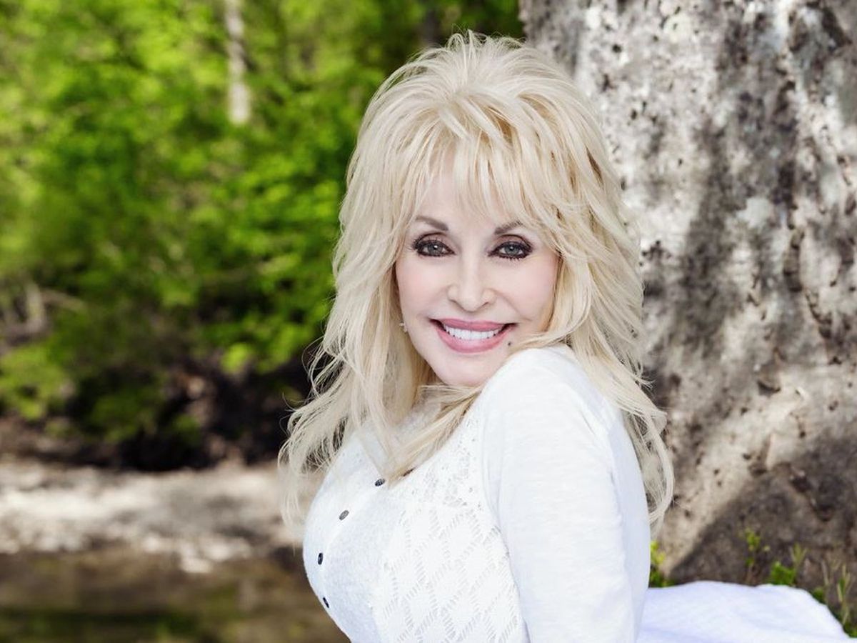 Dolly Parton internada antes de su muerte a los 80 años