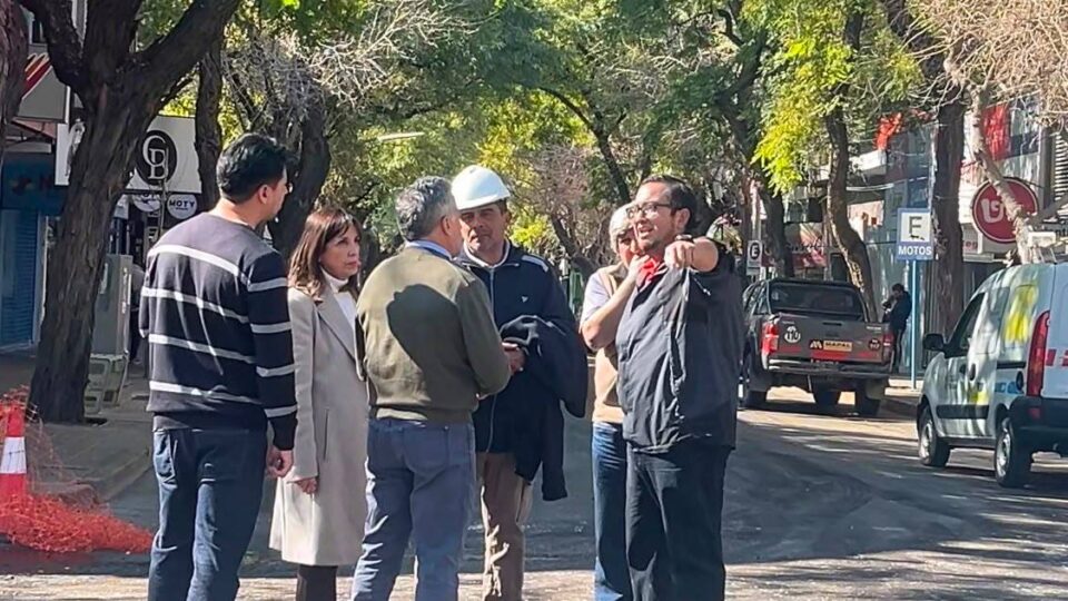 Laciar informó que el Plan 50 Cuadras lleva un 40% de avance