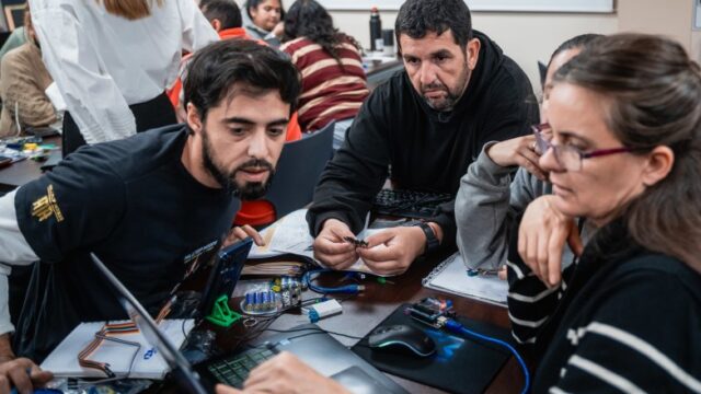 Lanzan Tecnia Lab para innovar en escuelas técnicas