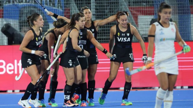 Las Leonas vencen 3-0 a España y avanzan a semifinales