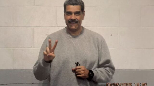 Maduro difunde fotos desde prisión en EE.UU.