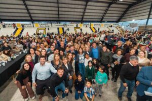 Más de mil doscientos adultos mayores participaron de Conectando Generaciones