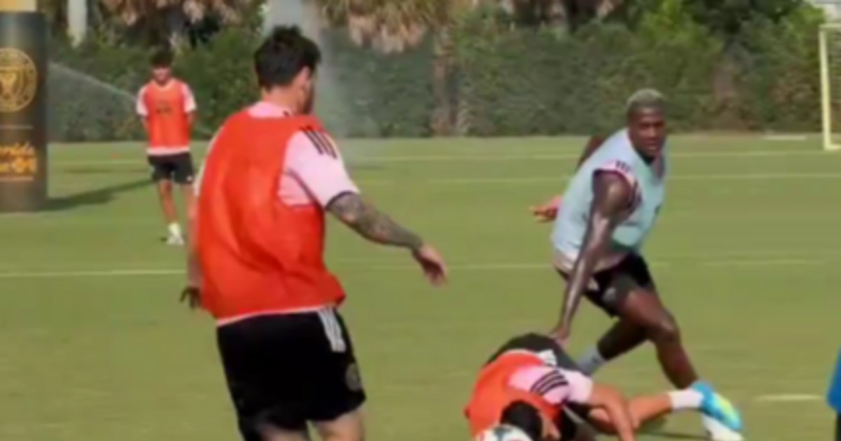 Messi anota un golazo en el entrenamiento del Inter Miami