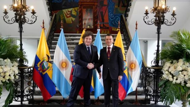 Milei se reunió con Noboa en Ecuador antes de viajar a Colombia