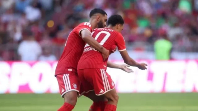 Musiala desmaya en partido y preocupa