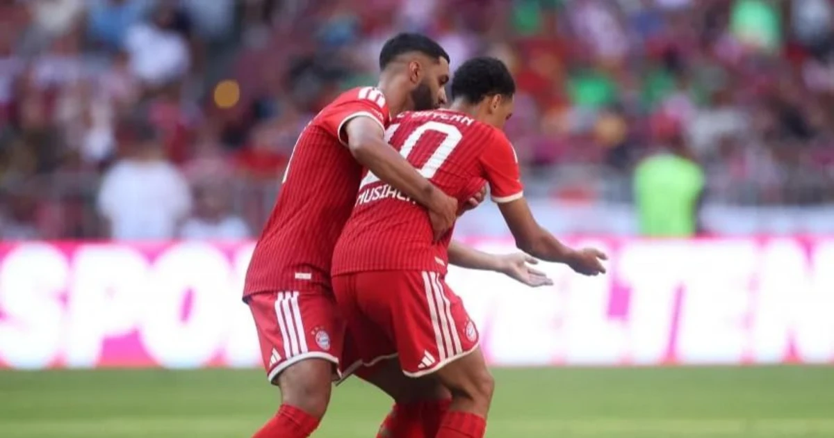 Musiala desmaya en partido y preocupa