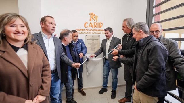 Orrego anunció un parque solar híbrido comunitario para Iglesia