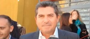Orrego cruzó a legisladores que rechazaron la compra de computadoras