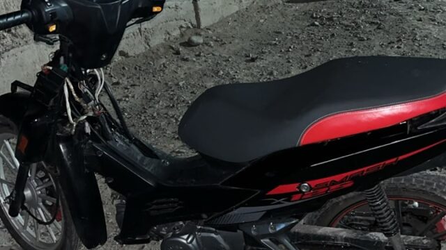 Recuperaron una moto abandonada con signos de robo en Capital