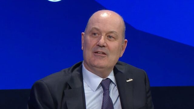 Traductores públicos se alzan contra desregulación